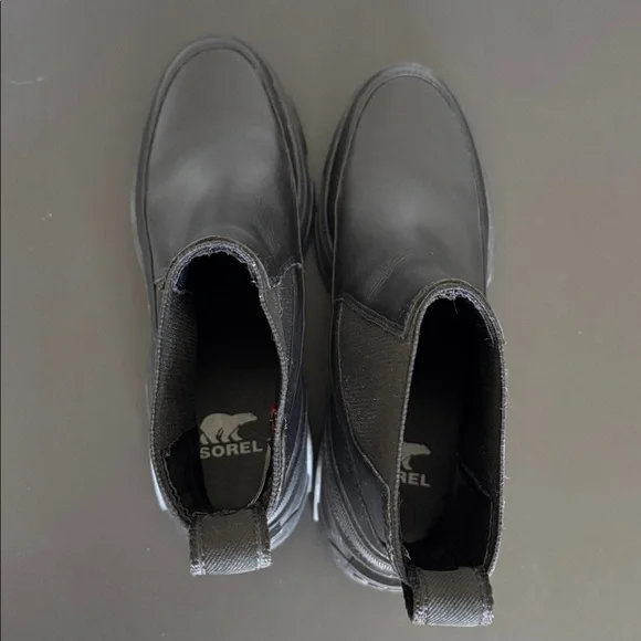 Sorel Black Waterproof Ankle Boots - Picture 3 of 3